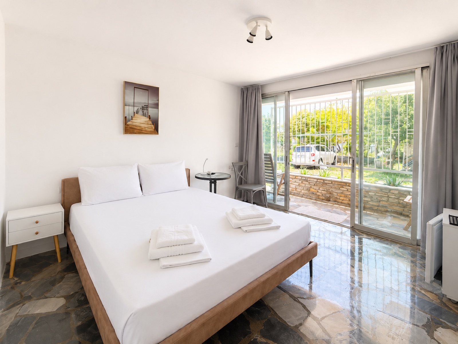 Moderni apt. №03 | Lak pristup (prvi sprat) | Strana mora