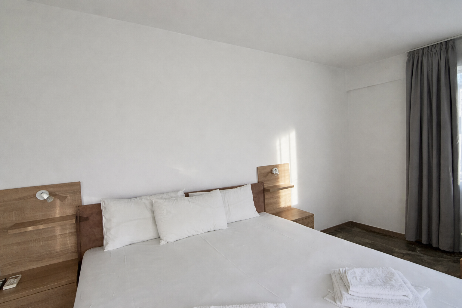 Modern Apt №03 | Easy Access (First Floor) | Sea side