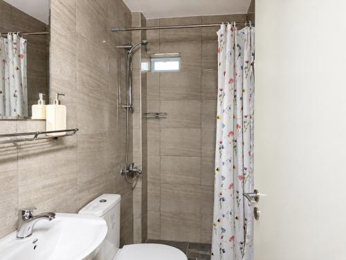 4_r03_bath