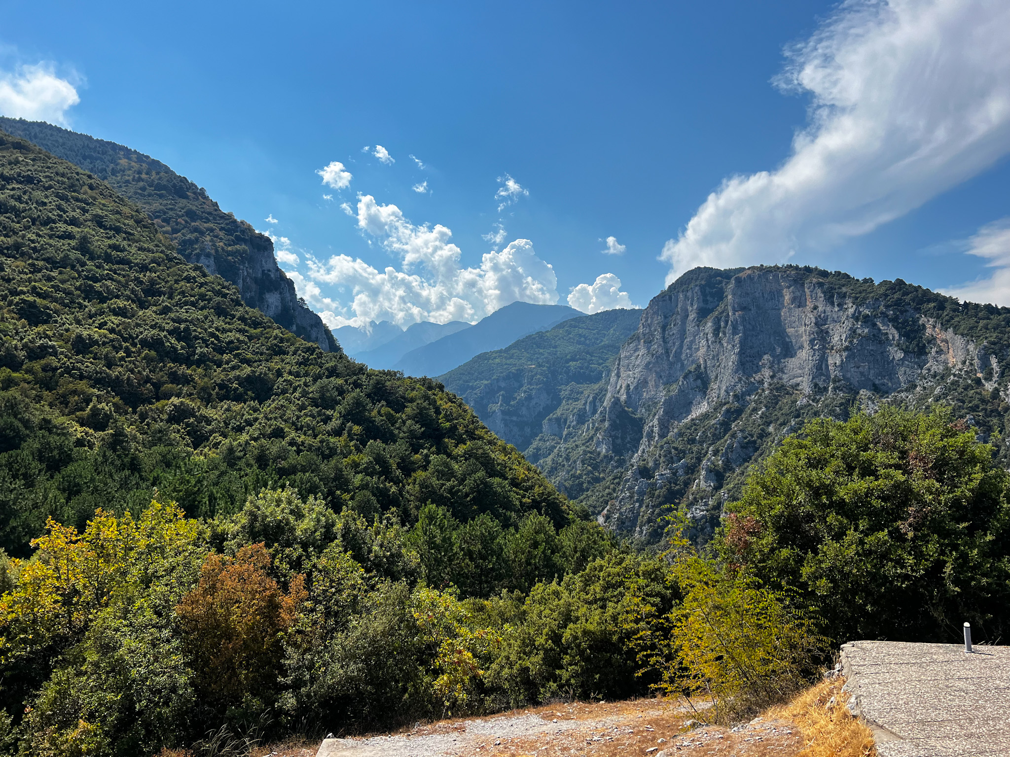 ENIPEAS GORGE: MOUNT OLYMPUS' NATURAL WONDER